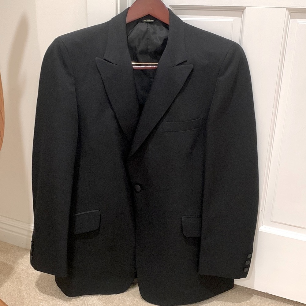 Black Tuxedo Jacket - 44R - brand is not marked. Gently used, good condition.